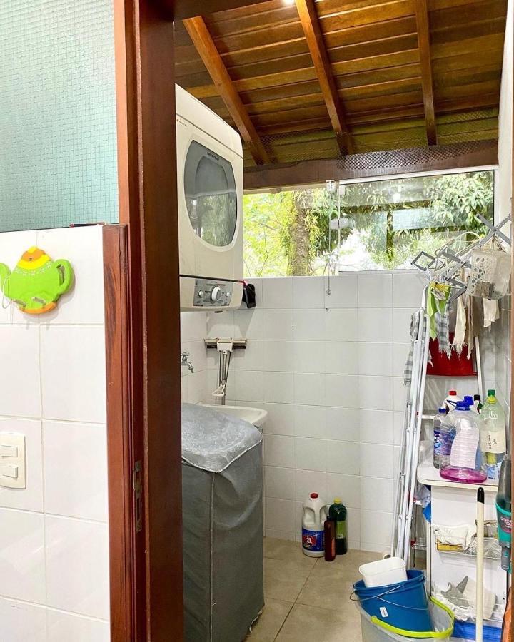 Holiday home Casa Ideal Em Fechado A 200m Da Maranduba, Area De Lazer Completa