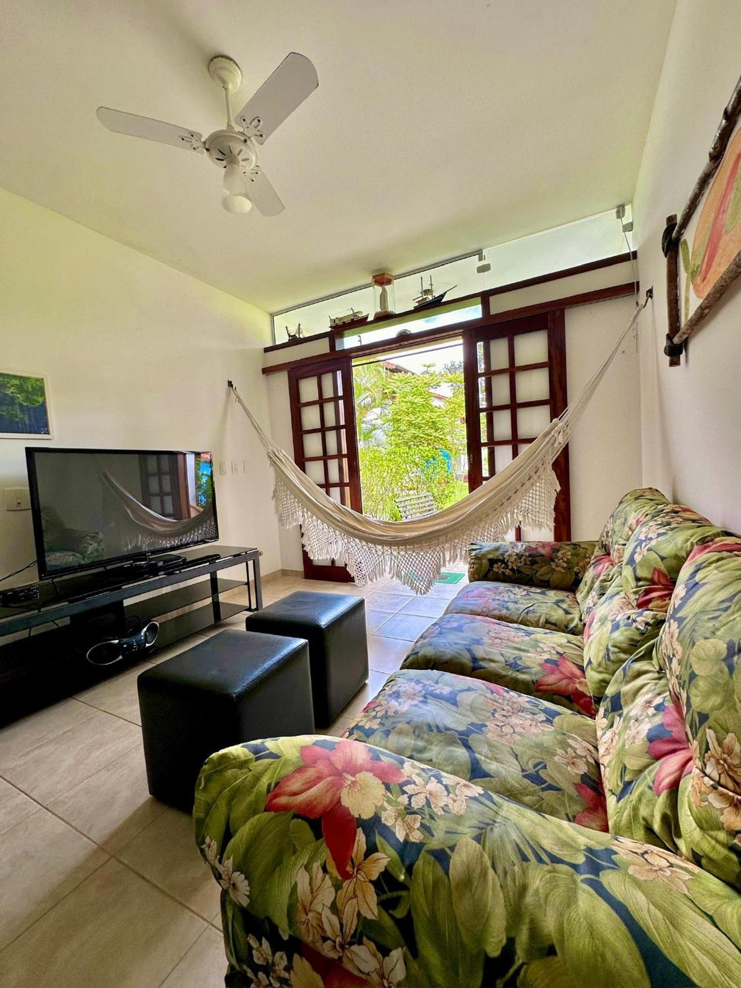 Holiday home Casa Ideal Em Fechado A 200m Da Maranduba, Area De Lazer Completa *